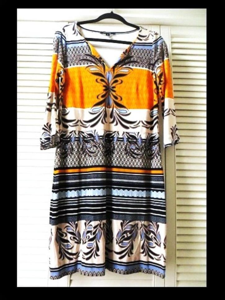 Prachtige Kleurrijke Jurk van COMMA maat M/38!, Kleding | Dames, Jurken, Zo goed als nieuw, Maat 38/40 (M), Oranje, Knielengte