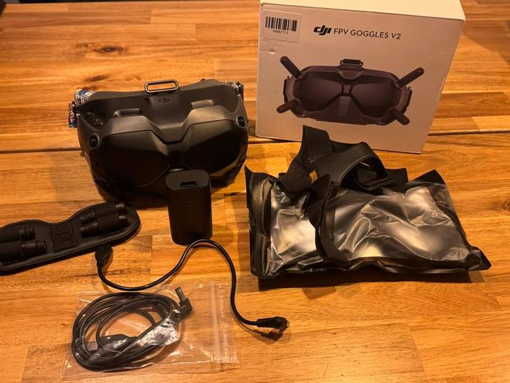 DJI FPV Goggles V2 in een goede staat. Werken nog perfect!!!, Hobby en Vrije tijd, Modelbouw | Radiografisch | Helikopters en Quadcopters