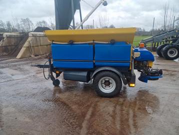 Nido Stratos Zoutstrooier, Schuitemaker opzetstrooier 4 m3 beschikbaar voor biedingen