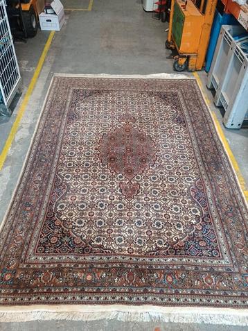 Vintage Groot Vloerkleed beschikbaar voor biedingen