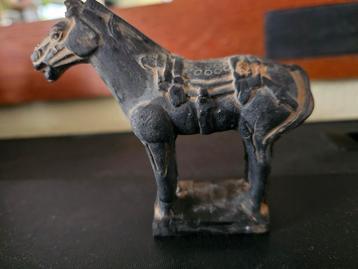 Boogschutter en paard uit Chinese terracottaleger beschikbaar voor biedingen
