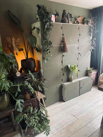 Stoere vakken/ lockerkast beschikbaar voor biedingen