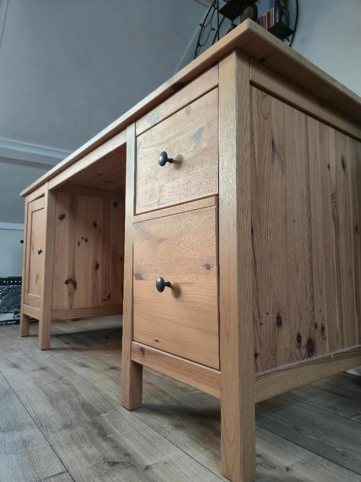 IKEA HEMNES Bureau — Massief hout — In goede staat, Huis en Inrichting, Bureaus, Gebruikt, Bureau, Ophalen