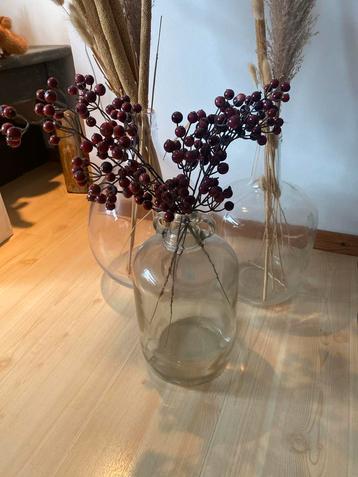 3 Grote Decoratieve Glazen Vazen beschikbaar voor biedingen