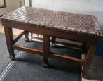 Antiek laag bankje met geweven leren blad, Ophalen, Rechthoekig, Hout