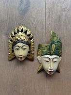 Twee handgesneden houten maskers – Bali / Java met bladgoud, Ophalen of Verzenden