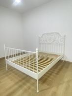 Ikea Bedframe - Wit Metaal, Huis en Inrichting, Slaapkamer | Bedden, Gebruikt, Wit, Tweepersoons, 200 cm