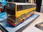 DENNIS TRIDENT dubbeldekker Kowloon Motor Bus HONGKONG 1:76, Hobby en Vrije tijd, Modelauto's | Overige schalen, Ophalen of Verzenden