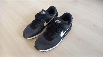 Uitstekende Nike Air Max 90 zwart/wit T.e.a.b. beschikbaar voor biedingen