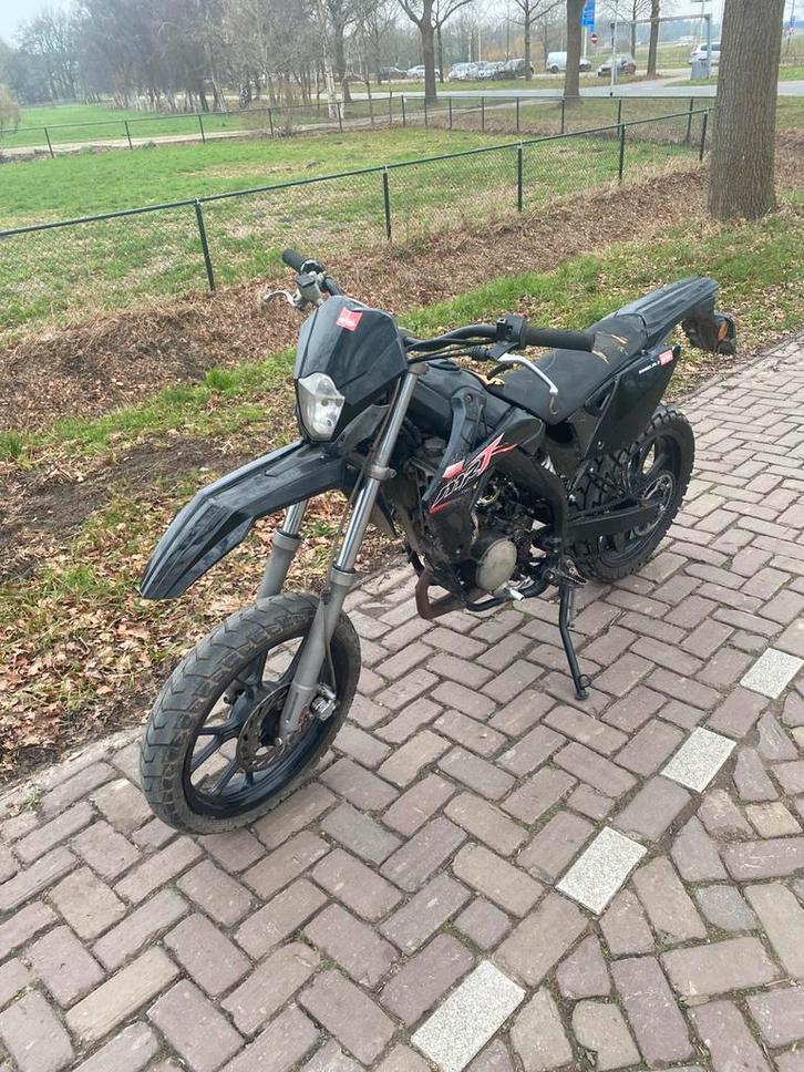 Rieju mrt 80cc Brom, Fietsen en Brommers, Brommers | Crossbrommers, Zo goed als nieuw, Overige merken, Ophalen
