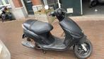 Piaggio Zip 2017 brom 45km 1e eigenaar, Fietsen en Brommers, Ophalen, Maximaal 45 km/u, Zip, Zo goed als nieuw