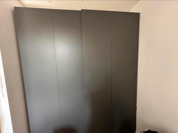 Ikea pax kast met schuifdeuren - afbeelding 2