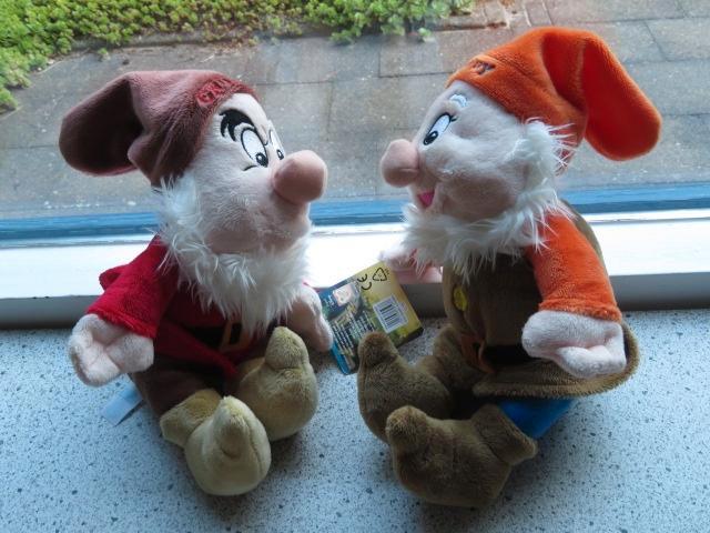 Dwerg Disney Grumpy en Happy merk Nicotoy AH Albert Heijn, Kinderen en Baby's, Speelgoed | Knuffels en Pluche, Nieuw, Overige typen