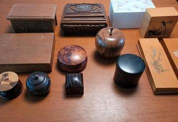 Houten doosje kistje bewerkt hout vintage ingelegd doos beschikbaar voor biedingen