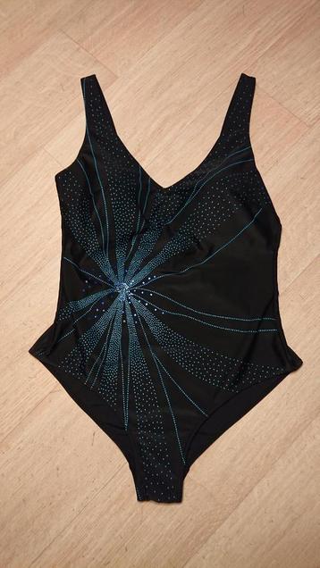 Diverse badpak tankini 46 oa Ulla Popken Decathlon LadiesB beschikbaar voor biedingen