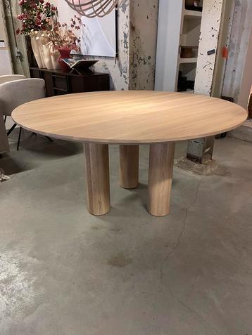 Showroommodel l Tafel Nantes | Room108 | v €1983 v €990 beschikbaar voor biedingen