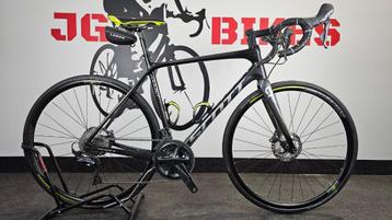 racefiets scott addict 10 disc ultegra beschikbaar voor biedingen