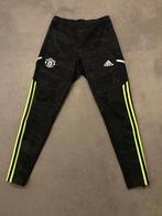 Trainingsbroek - Manchester United, Zwart, Nieuw, Ophalen of Verzenden, Adidas