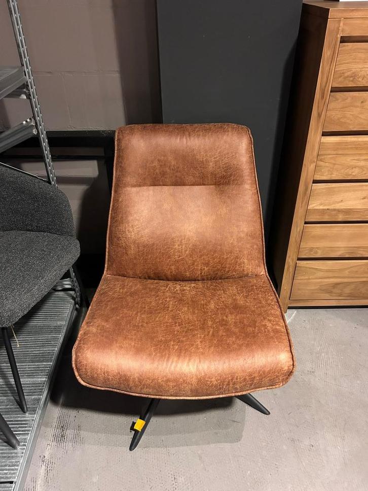 Skyler Draaistoel Kunstleer !showroom uitverkoop!, Huis en Inrichting, Stoelen, Nieuw, Eén, Leer, Metaal, Bruin, Ophalen