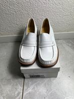 Paar Mocassin van AVANG maat 6 . 38. Nieuw in doos. Wit, Verzenden, Wit, Instappers, Nieuw