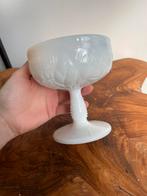 Vintage melkglas coupe, Antiek en Kunst, Ophalen of Verzenden