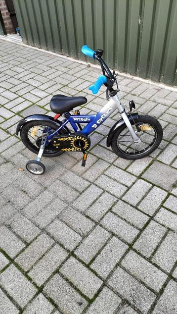 Mooi Jongens  fietsje 14 inch  beschikbaar voor biedingen