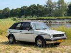 Mooie originele en nette Volkswagen Golf 1 GLS Cabrio 1983, Auto's, Oldtimers, Cabriolet, Volkswagen, Wit, Handgeschakeld