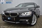 BMW 320i AUT. Luxury Saphirschwarz Xenon Leder 18" LMV Trekh, Automaat, Achterwielaandrijving, 4 cilinders, Zwart