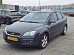 Ford Focus €2350,-1.6-16V Ghia Nwe Apk 2026 Airco Nappas, 1596 cc, Stof, 4 cilinders, 116 pk