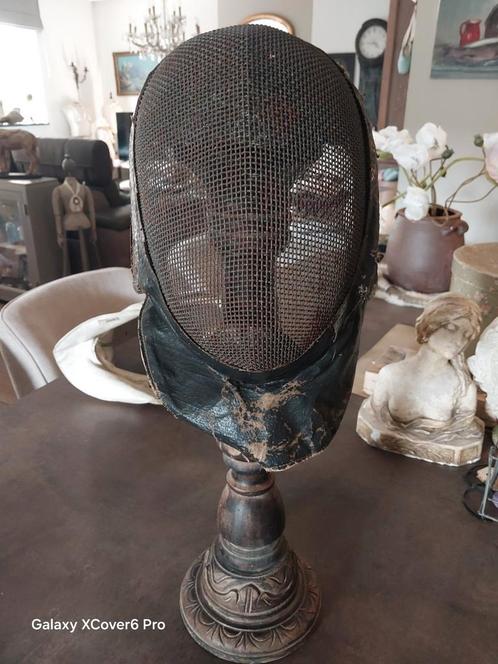 Zwart Stoer Schermmasker (evtmet standaar)LandelijkBrocante, Antiek en Kunst, Curiosa en Brocante, Ophalen of Verzenden