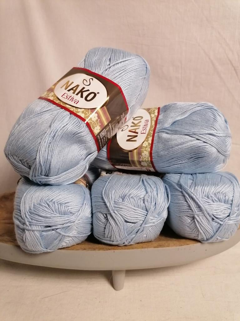 Nako Estiva garen in lichtblauw blauw - pak van 5 bollen, Ophalen of Verzenden, Nieuw, Breien of Haken, Wol of Garen