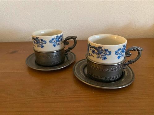 Kop en schotel tin - keramiek, Antiek en Kunst, Antiek | Servies los, Ophalen of Verzenden