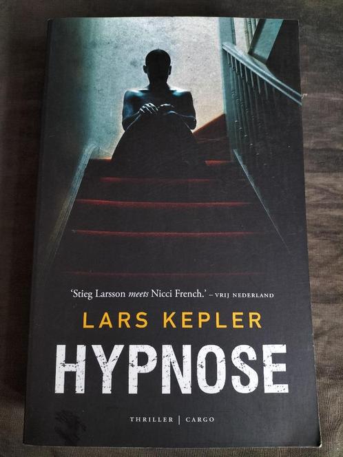 Lars Kepler - Hypnose, Boeken, Thrillers, Zo goed als nieuw, Scandinavië, Ophalen of Verzenden