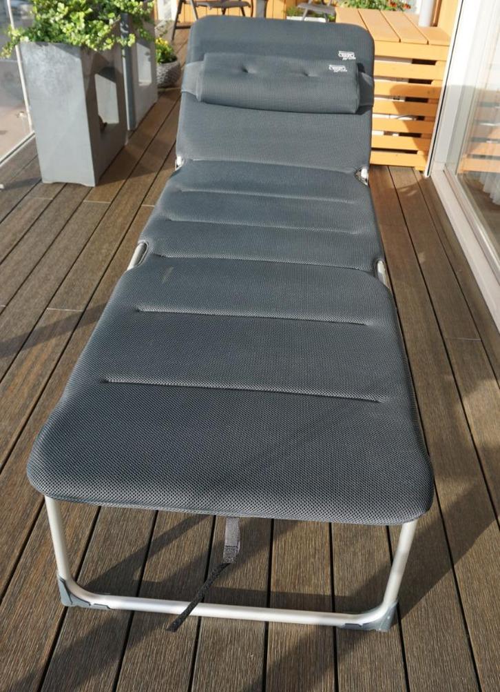 Cespro ligbed grijs, Tuin en Terras, Ligbedden, Zo goed als nieuw, Aluminium, Inklapbaar, Verstelbaar, Ophalen