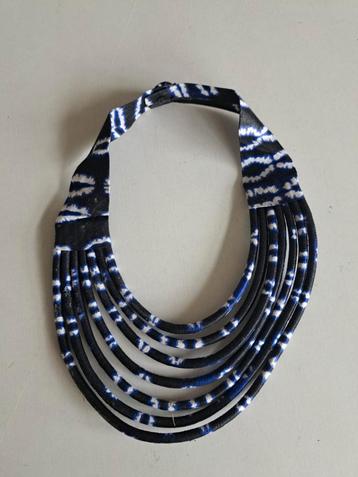 Batik Ketting uit Myanmar (Birma) beschikbaar voor biedingen