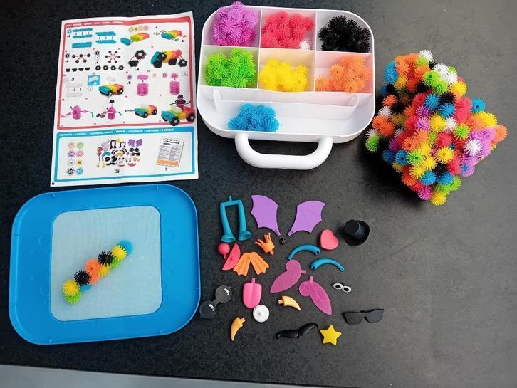 BUNCHEMS constructie koffer met veel extra kleef bolletjes, Kinderen en Baby's, Speelgoed | Educatief en Creatief, Knutselen, Bouwen