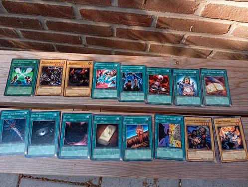 47 x 1st Edition yu-gi-oh kaarten uit 1996, Hobby en Vrije tijd, Verzamelkaartspellen | Yu-gi-Oh!, Gebruikt, Ophalen of Verzenden