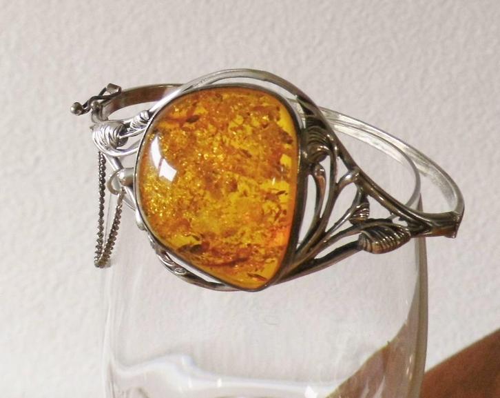Zilveren armband met barnsteen, Sieraden, Tassen en Uiterlijk, Armbanden, Gebruikt, Zilver, Zilver, Ophalen of Verzenden
