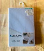 Verona Tafellaken 130x200cm robijnwit  - Nieuw in verpakking, Huis en Inrichting, Tafelkleden, Ophalen of Verzenden, Nieuw, Rechthoek