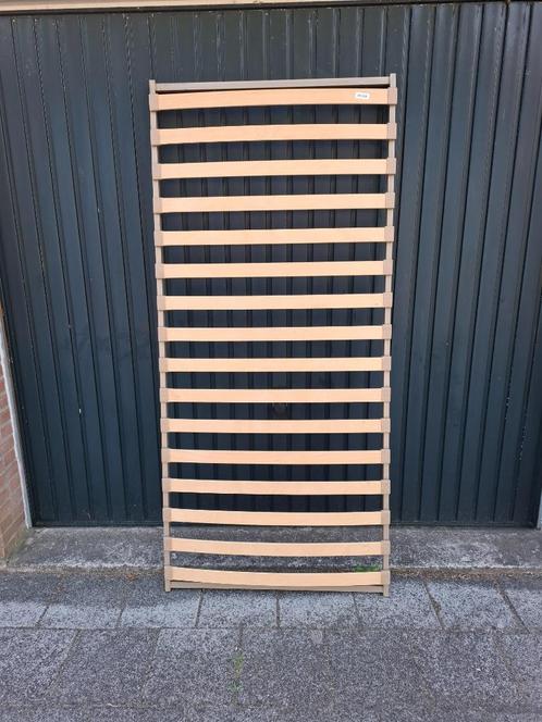 1 bruine houten lattenbodem met metalen frame (90 x 200), Huis en Inrichting, Woonaccessoires | Overige, Gebruikt, Ophalen