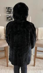 Black Fake-Fur Coat, Ophalen, Zo goed als nieuw, Maat 42/44 (L), Zwart