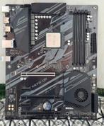 Gigabyte X570 UD Moederbord + AMD Ryzen 3, Computers en Software, Moederborden, Ophalen of Verzenden, Zo goed als nieuw, DDR4