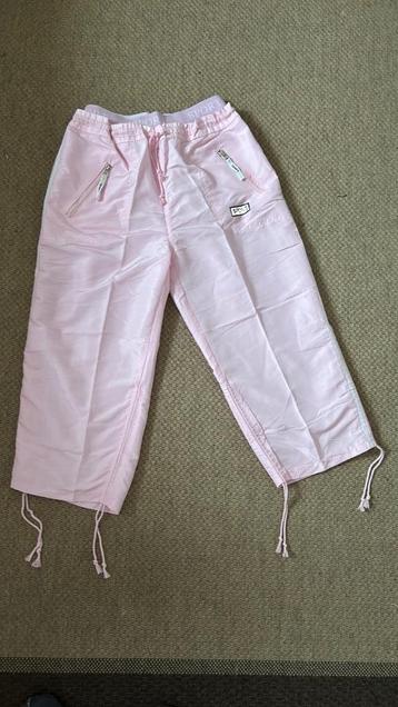 Roze driekwart broek  beschikbaar voor biedingen
