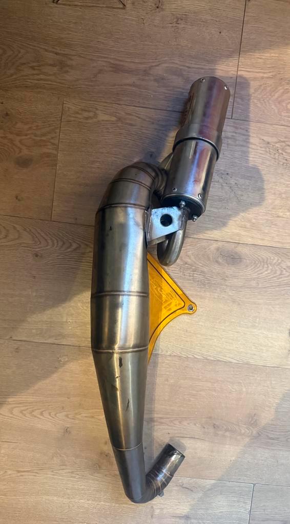 360uitlaat 180cc sip performance, Fietsen en Brommers, Brommers | Tuning en Styling, Zo goed als nieuw, Ophalen of Verzenden