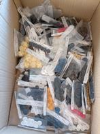 Diverse knopen, Hobby en Vrije tijd, Naaimachines en Toebehoren, Ophalen of Verzenden, Zo goed als nieuw, Toebehoren, Overige merken