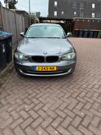 BMW 1-Serie 2.0 120I 5DR 2011 Grijs, Auto's, 1-Serie, 1995 cc, 680 kg, 4 cilinders