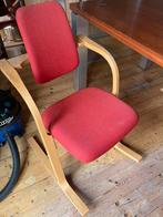 1 originele Stokke actua stoel, Huis en Inrichting, Ophalen, Gebruikt, Rood, Hout