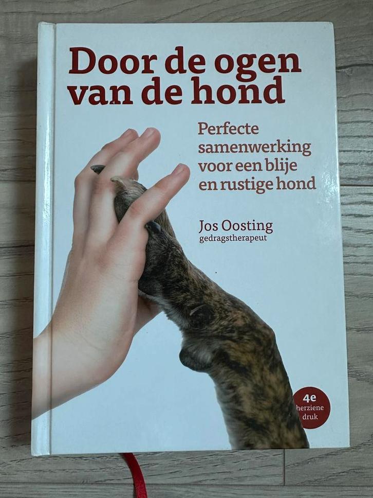 Door de ogen van de hond - Jos Oosting, Boeken, Dieren en Huisdieren, Gelezen, Honden, Ophalen of Verzenden