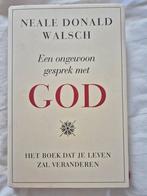Een Ongewoon Gesprek met God - Neale Donald Walsch, Ophalen of Verzenden, Zo goed als nieuw, Neale Donald Walsch, Overige religies
