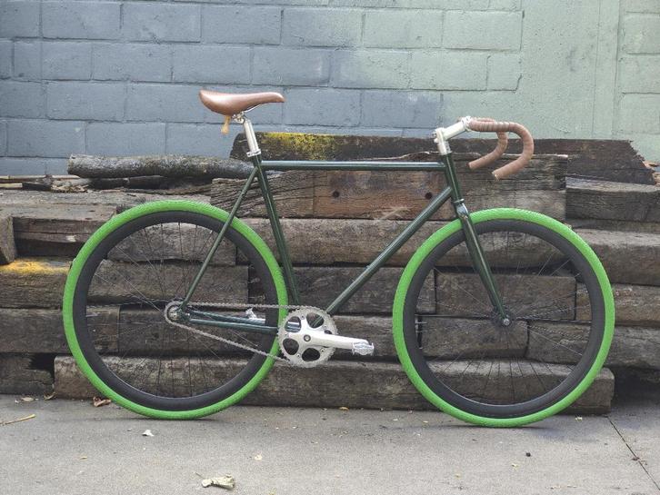 Custom Fixed gear / track bike (4130 CrMo steel), Fietsen en Brommers, Fietsen | Racefietsen, Overige merken, Minder dan 10 versnellingen